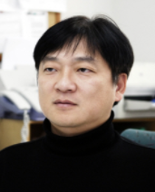 홍인기 교수님.png